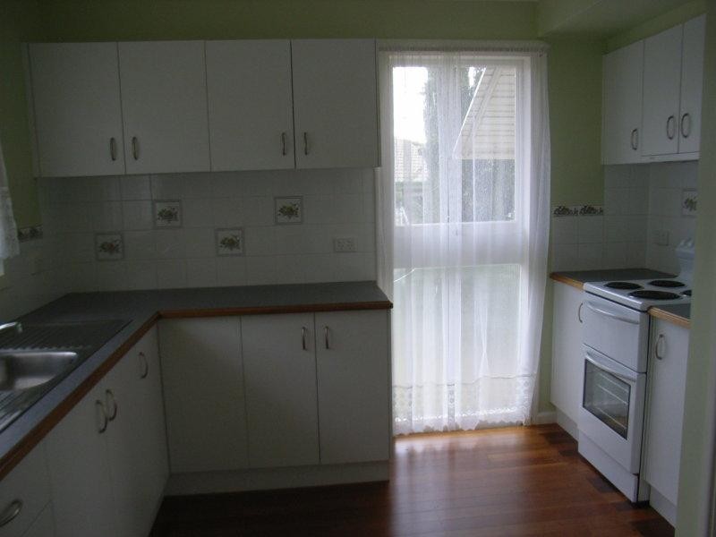 10 Fraser Crescent, Tamworth NSW 2340