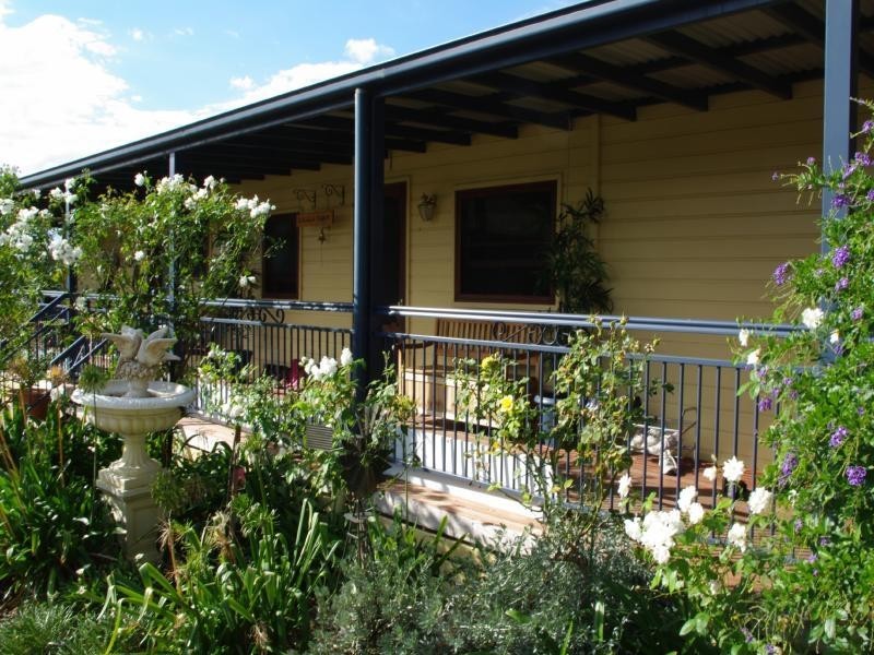 24 Harrier Parade, Calala NSW 2340