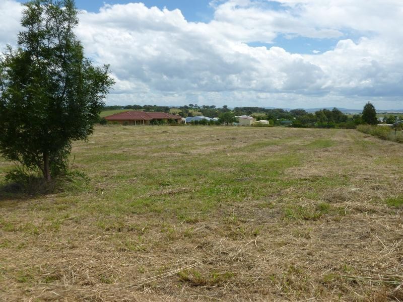 3 Barakula Drive, Tamworth NSW 2340