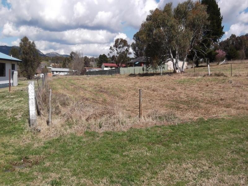 13 Suwarrow Street, Bendemeer NSW 2355