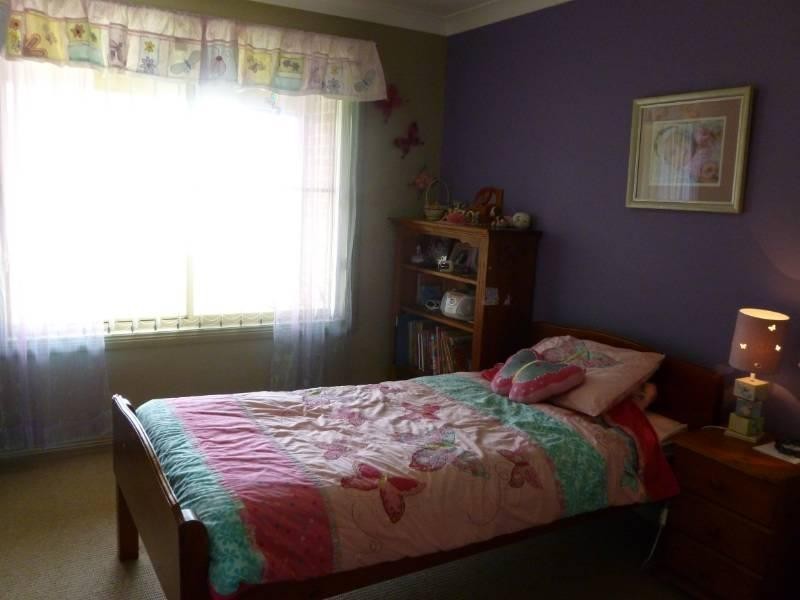 335 Forest Road, Tamworth NSW 2340