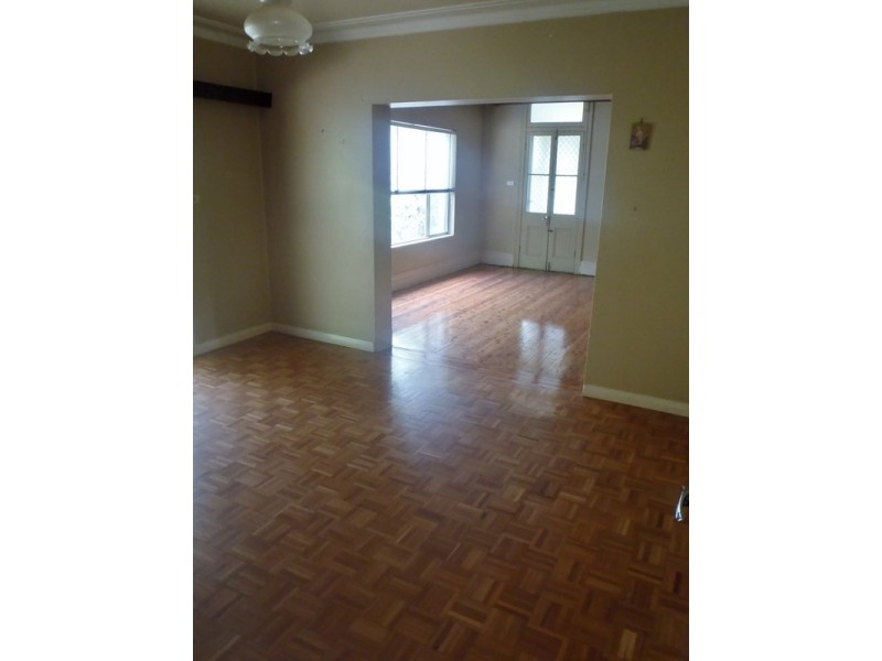 42 Napier Street, Tamworth NSW 2340