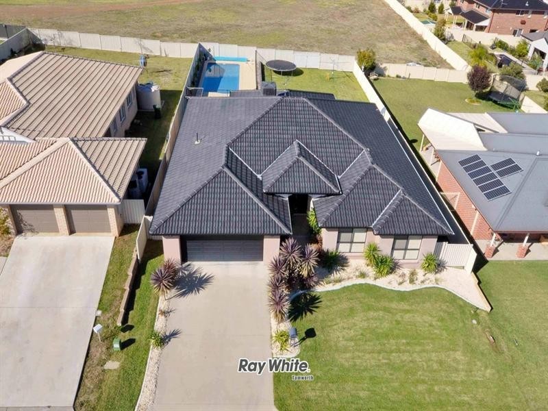 63 Grant Street, Tamworth NSW 2340