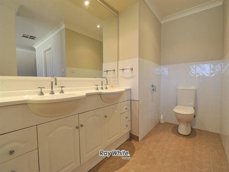 63 Grant Street, Tamworth NSW 2340