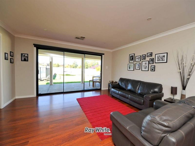 63 Grant Street, Tamworth NSW 2340