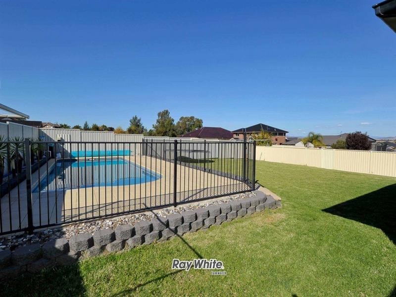 63 Grant Street, Tamworth NSW 2340