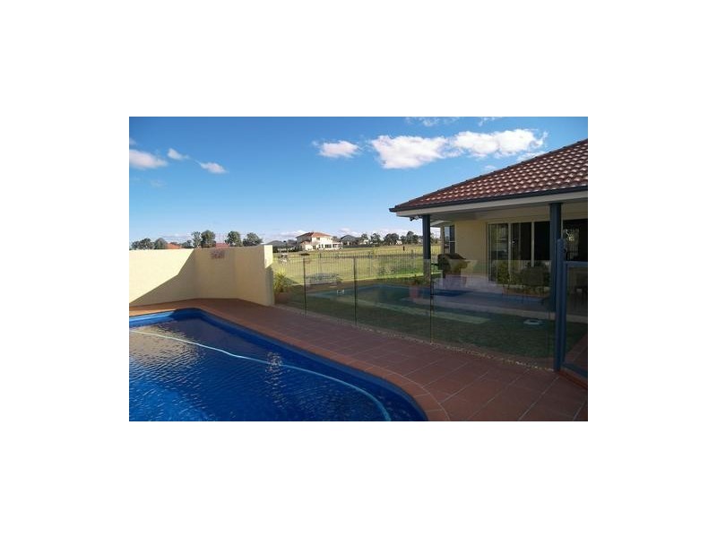 29 The Retreat, Tamworth NSW 2340