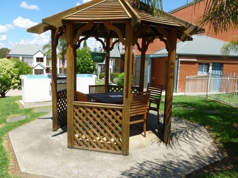 Unit 26 337 Armidale Road, Tamworth NSW 2340