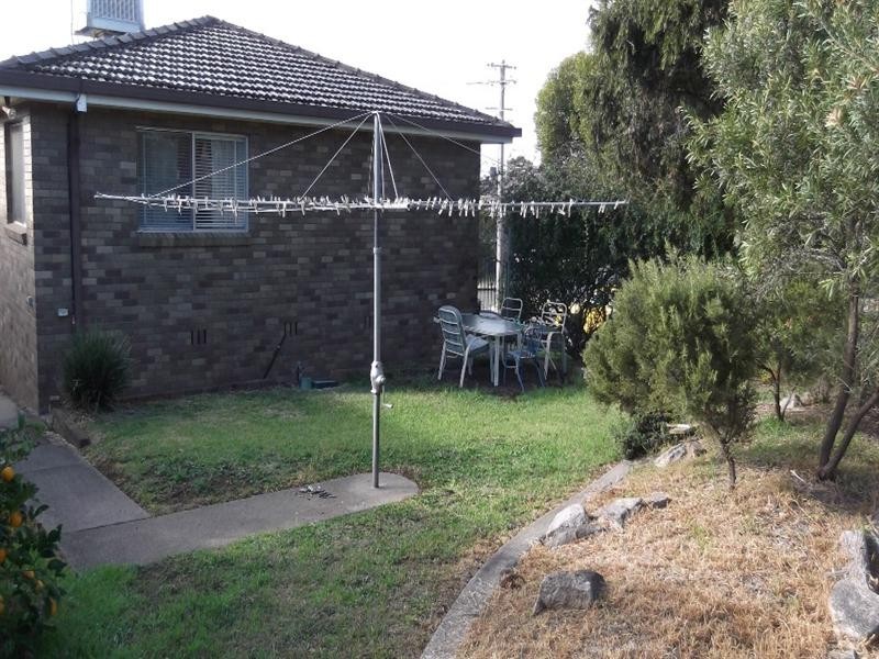 28 McRae Street, Tamworth NSW 2340