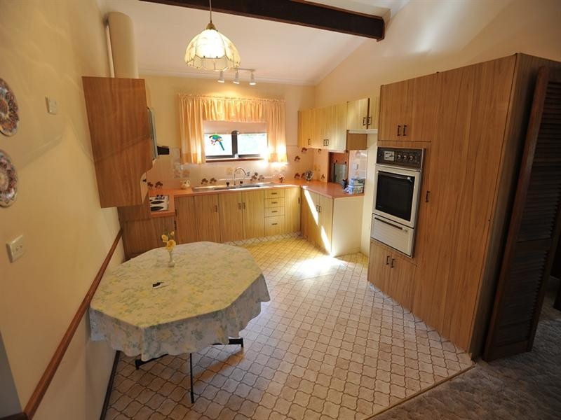 96 White Street, Tamworth NSW 2340