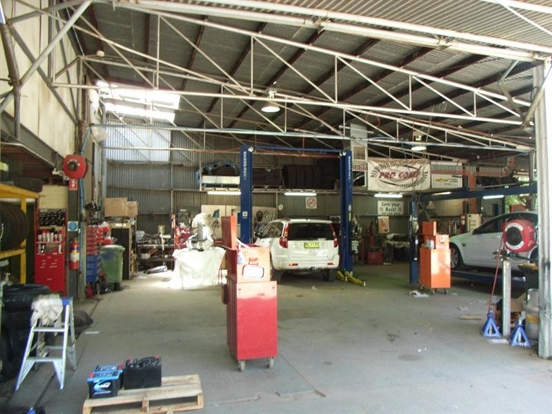 30 Bridge Street, Tamworth NSW 2340