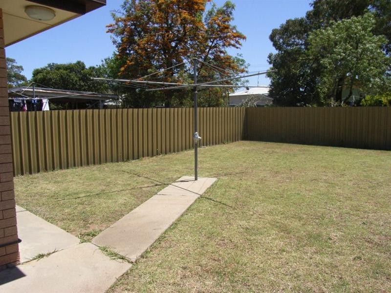 1/13 Burilla Street, Tamworth NSW 2340