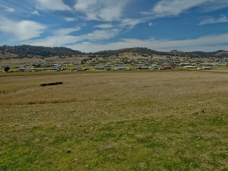 Cnr of Bowdens and Browns Lane, Tamworth NSW 2340
