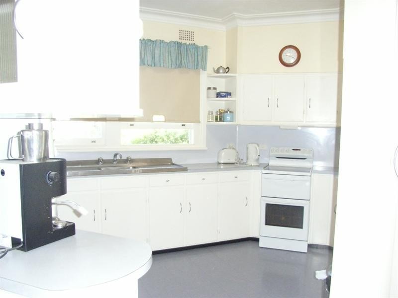 90 White Street, Tamworth NSW 2340