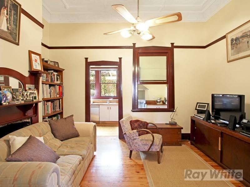 58 White Street, Tamworth NSW 2340