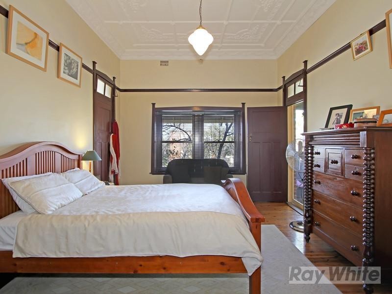 58 White Street, Tamworth NSW 2340