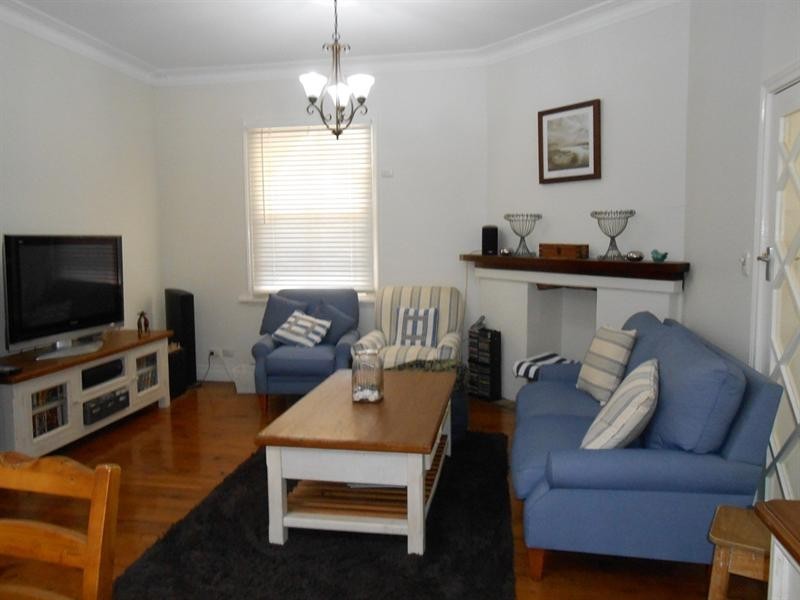 36 Phillip Street, Tamworth NSW 2340