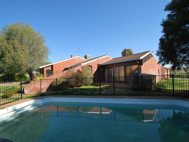 537 – 539 Goonoo Goonoo Road, Tamworth NSW 2340