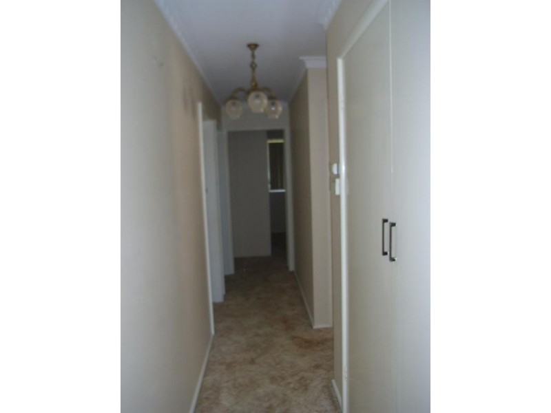 33 Minnamurra Crescent, Tamworth NSW 2340