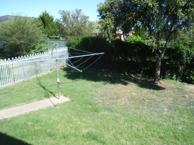 33 Minnamurra Crescent, Tamworth NSW 2340