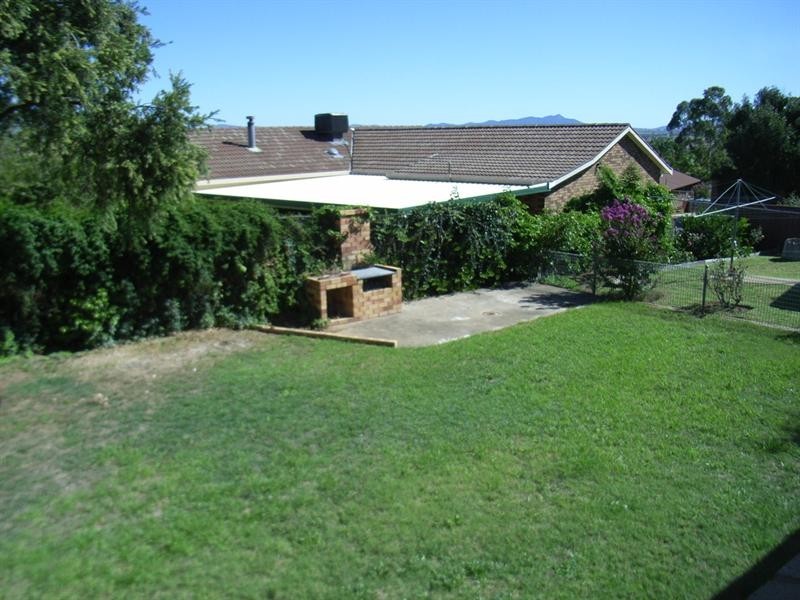 33 Minnamurra Crescent, Tamworth NSW 2340