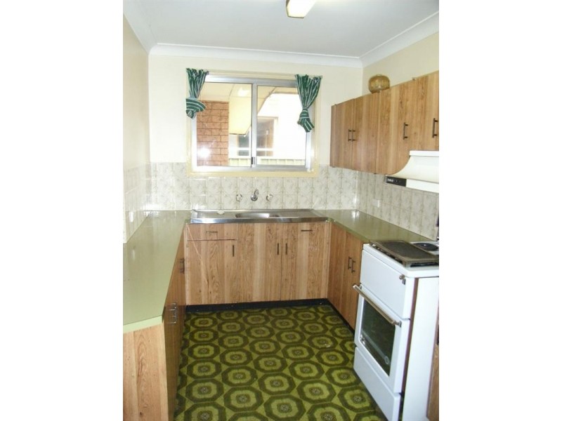 2/13 Burilla Street, Tamworth NSW 2340