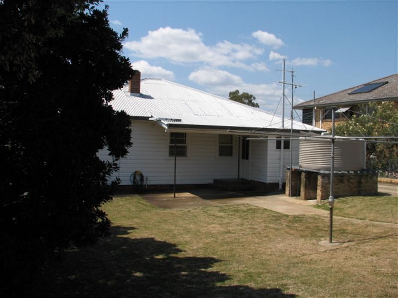 61 Phillip Street, Tamworth NSW 2340