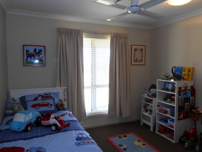 2 Conjola Drive, Tamworth NSW 2340