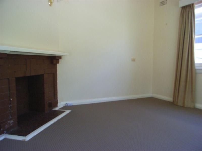 4 Lancaster Avenue, Tamworth NSW 2340