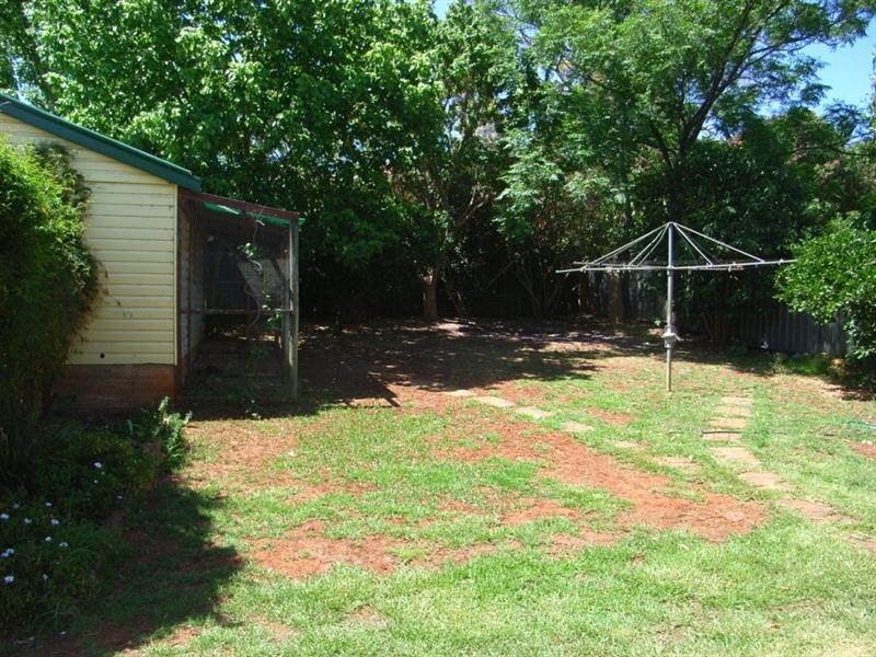 4 Lancaster Avenue, Tamworth NSW 2340