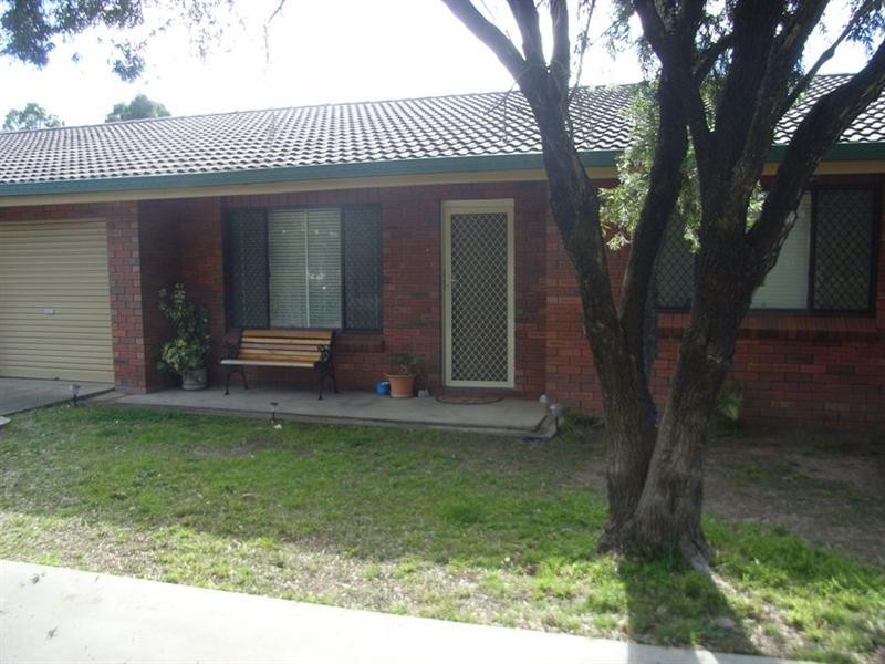 2/6 Illoura Street, Tamworth NSW 2340