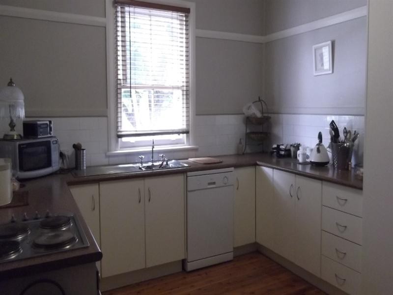 39 Gipps Street, Tamworth NSW 2340