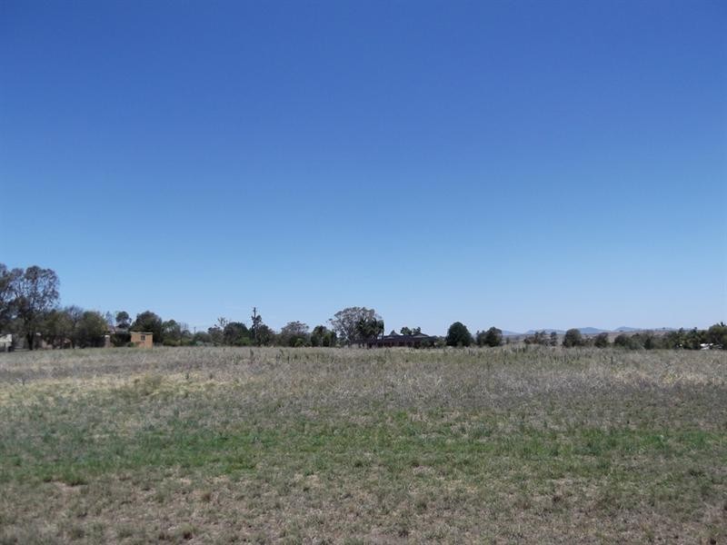 11 Warwick Road, Tamworth NSW 2340