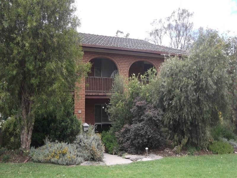 27 Grant Street, Tamworth NSW 2340