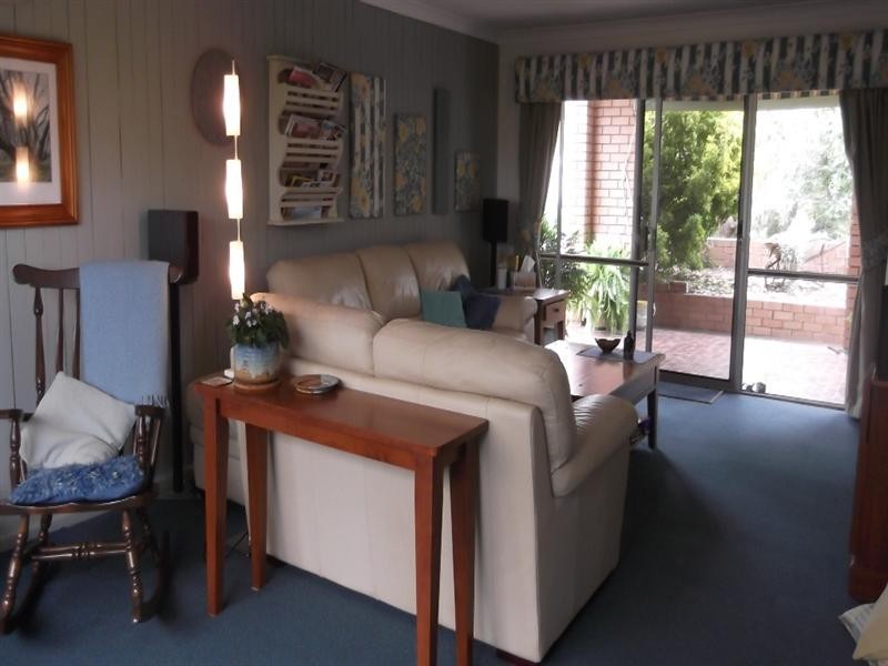 27 Grant Street, Tamworth NSW 2340