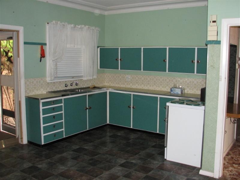 11 Jean Street, Tamworth NSW 2340