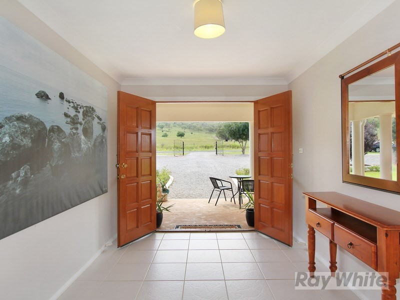 8 Browns Lane, Tamworth NSW 2340