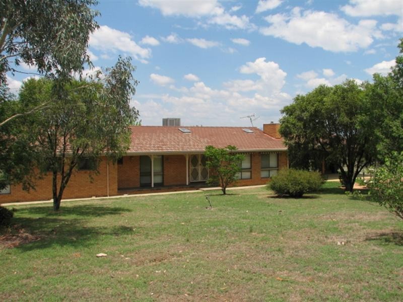 721 Manilla Road, Tamworth NSW 2340