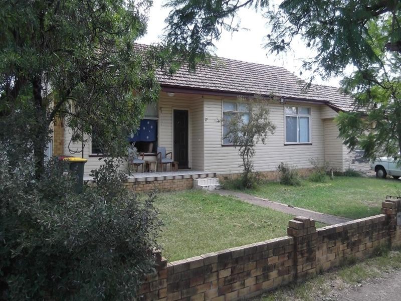 2B David Street, Tamworth NSW 2340