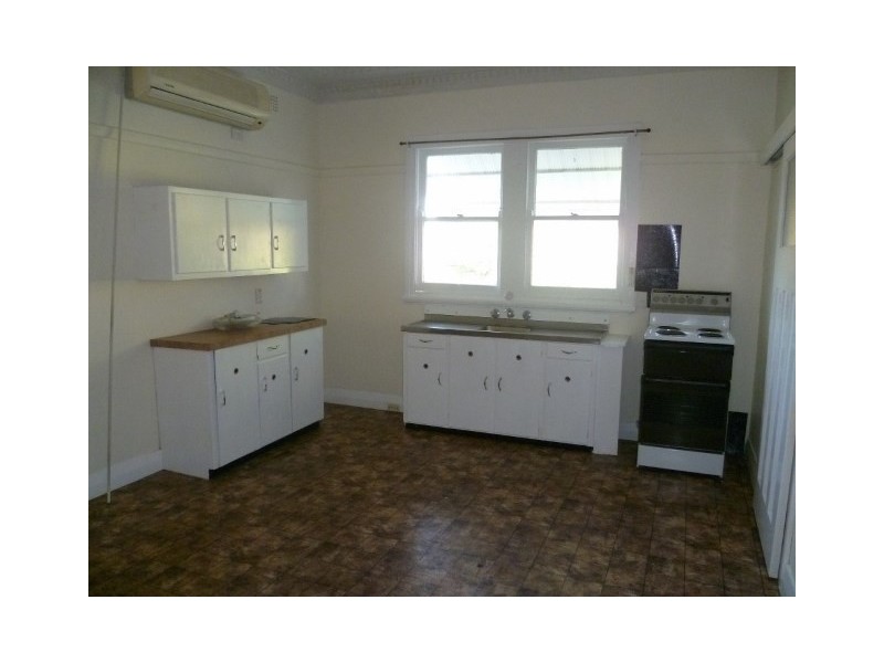 1/23 Phillip Street, Tamworth NSW 2340