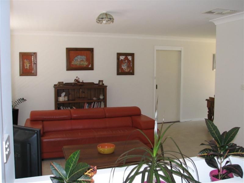 1 Narine Close, Tamworth NSW 2340