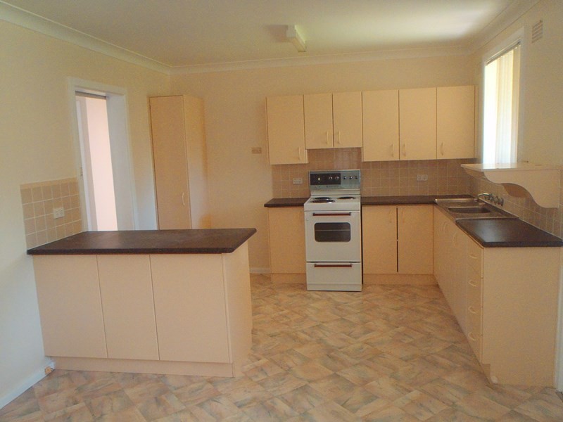 3 Coorong Street, Tamworth NSW 2340