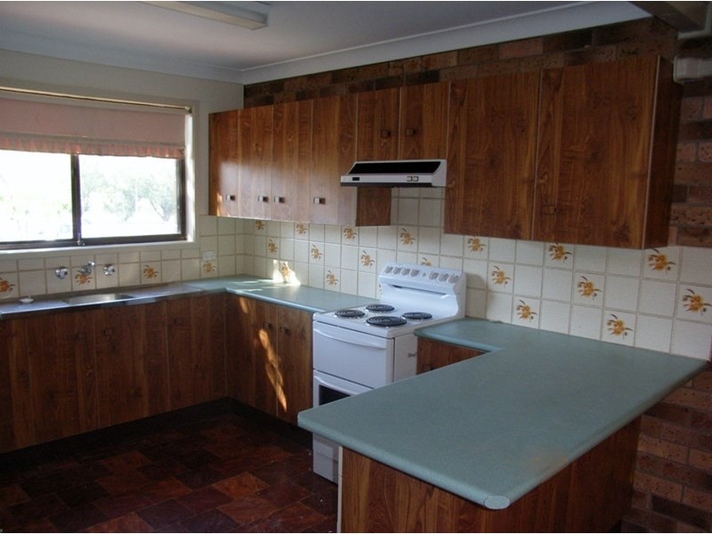 2/44 Church Street, Tamworth NSW 2340