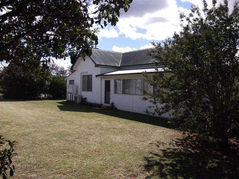 32 Savoy Street, Barraba NSW 2347