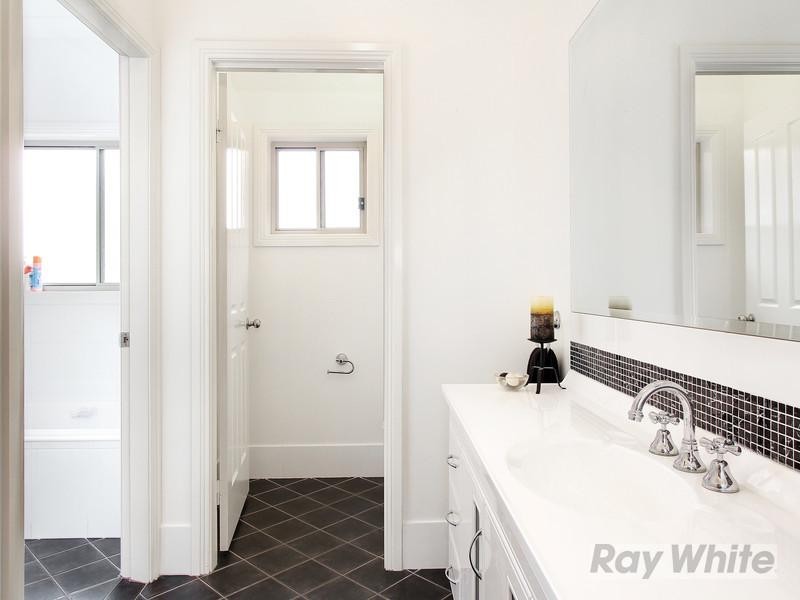 5 Benarkin Drive, Moore Creek NSW 2340