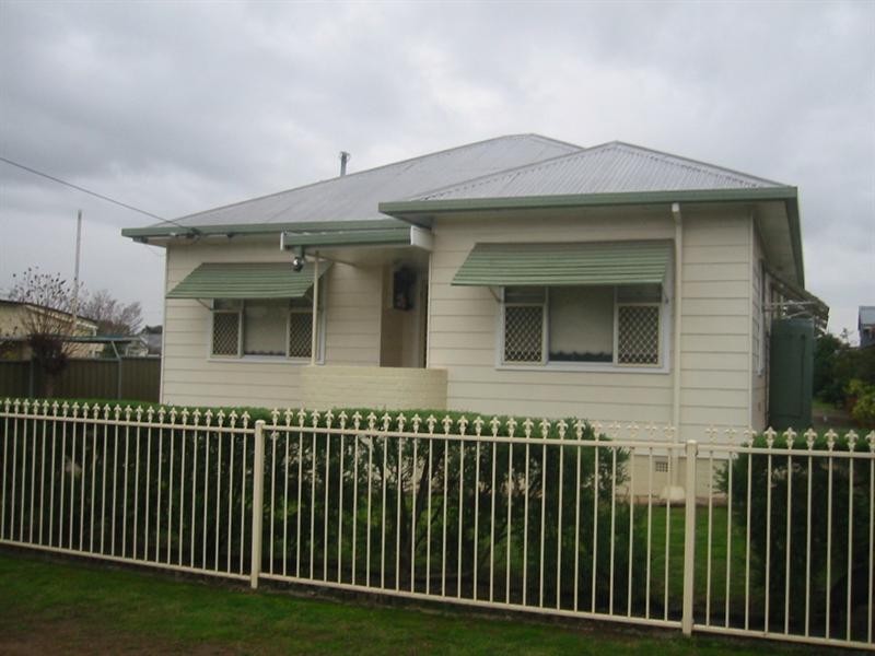 33a William Street, Tamworth NSW 2340