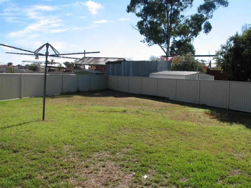 35 Lindsay Road, Westdale NSW 2340