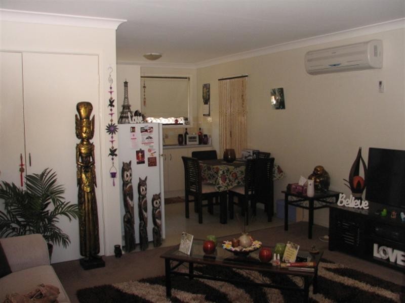 6 Illoura Street, Hillvue NSW 2340