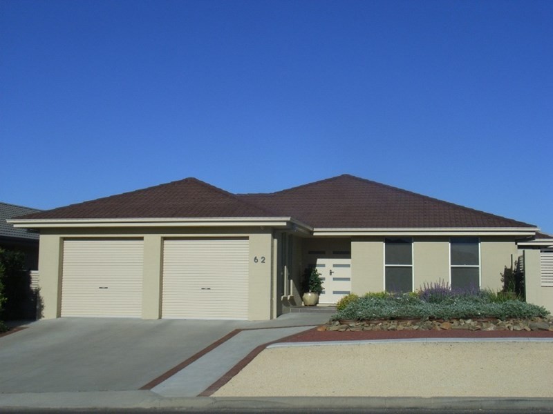 62 Grant Street, Tamworth NSW 2340