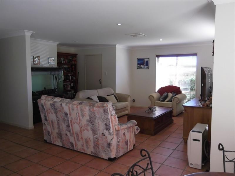 1 Kurria Close, Hillvue NSW 2340